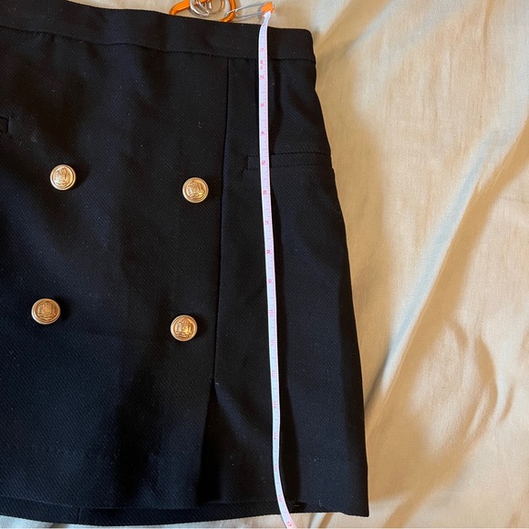 H&M Gold button skirt - Picture 3 of 5